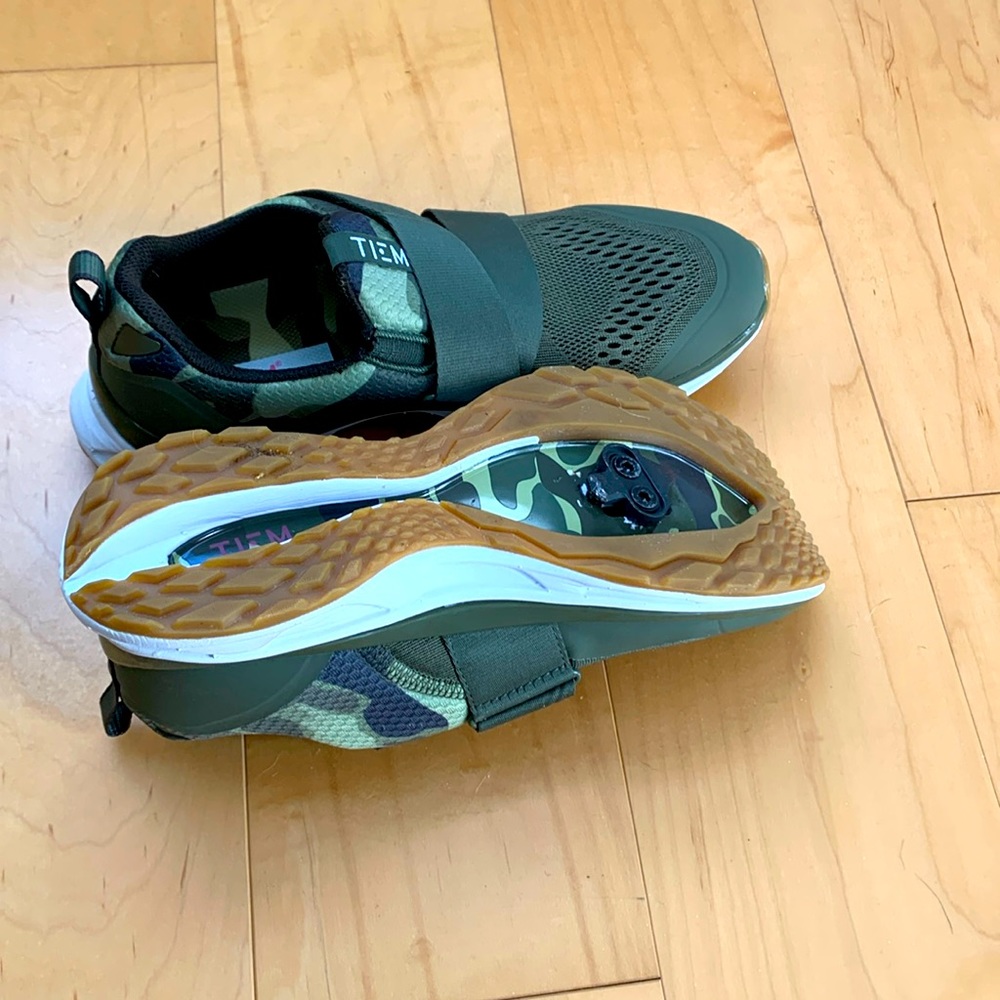 TIEM SPIN SHOES